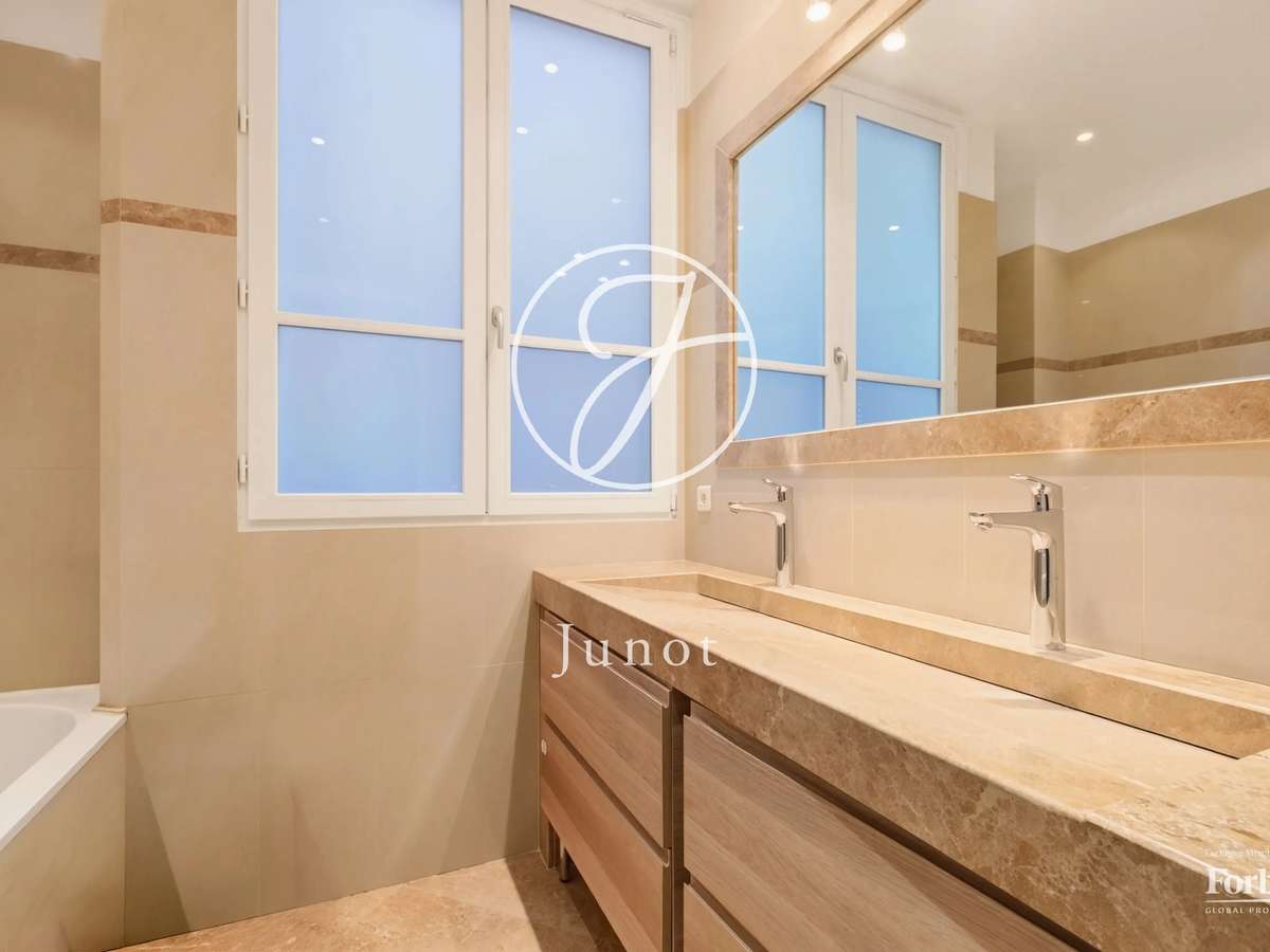 Appartement Paris 16e