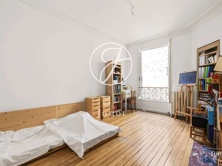 Appartement Paris 16e - 4 chambres - 174m²
