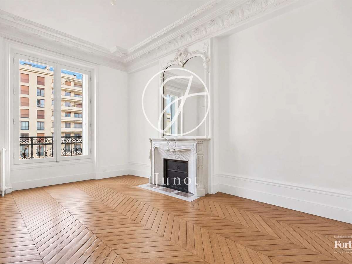 Appartement Paris 16e