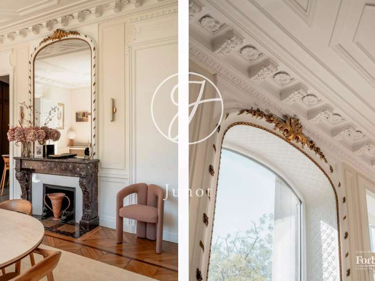 Appartement Paris 10e - 3 chambres - 163m²