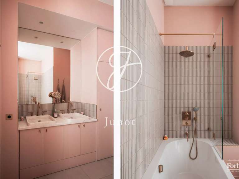 Appartement Paris 10e - 3 chambres - 163m²