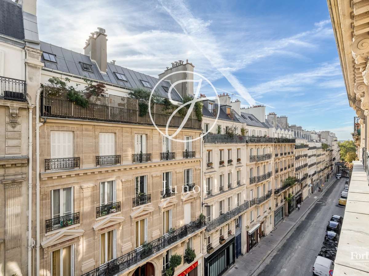 Apartment Paris 9e