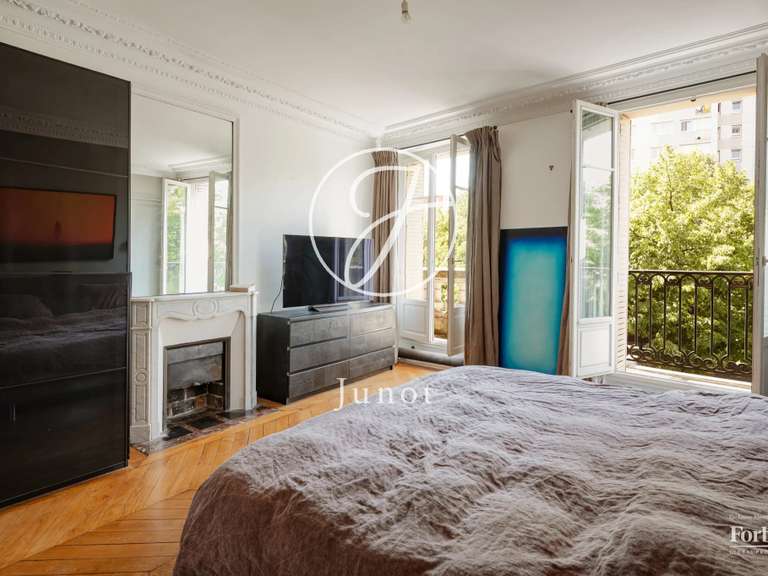 Appartement Paris 19e - 3 chambres - 133m²