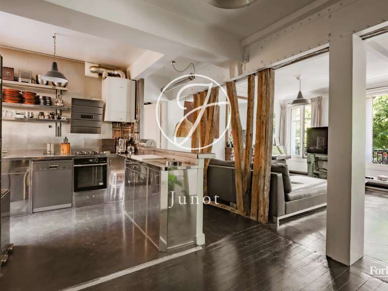 Appartement Paris 19e - 3 chambres - 133m²
