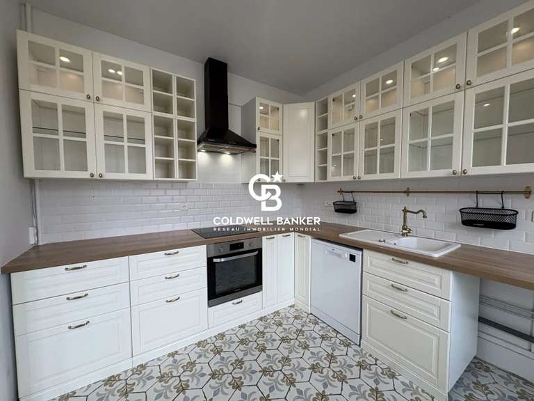 Appartement Annemasse - 3 chambres - 185m²