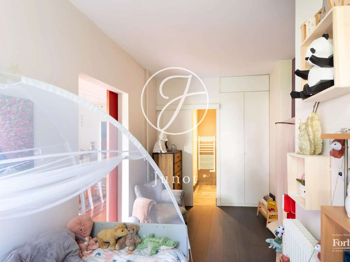 Apartment Paris 18e