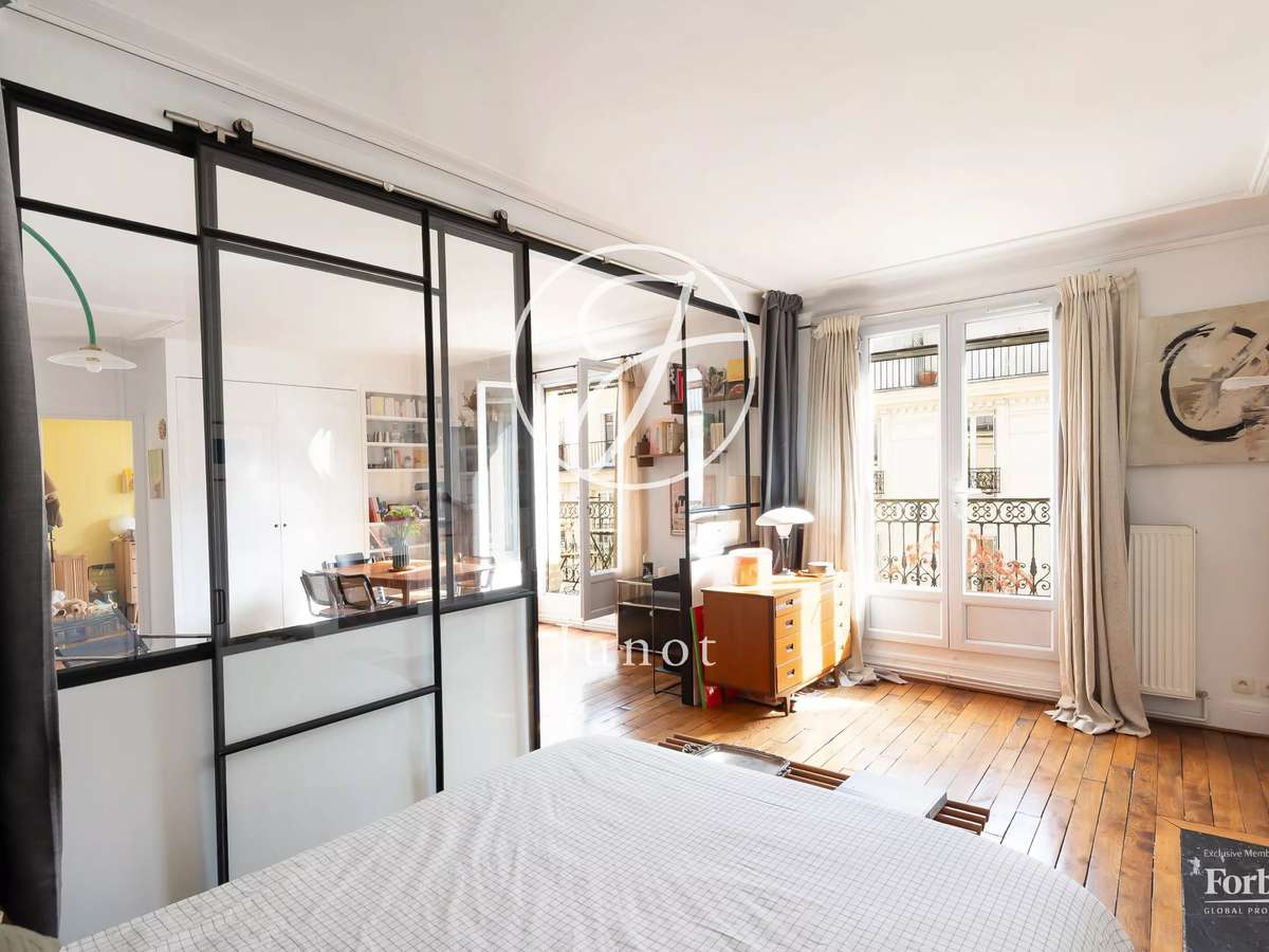Apartment Paris 18e