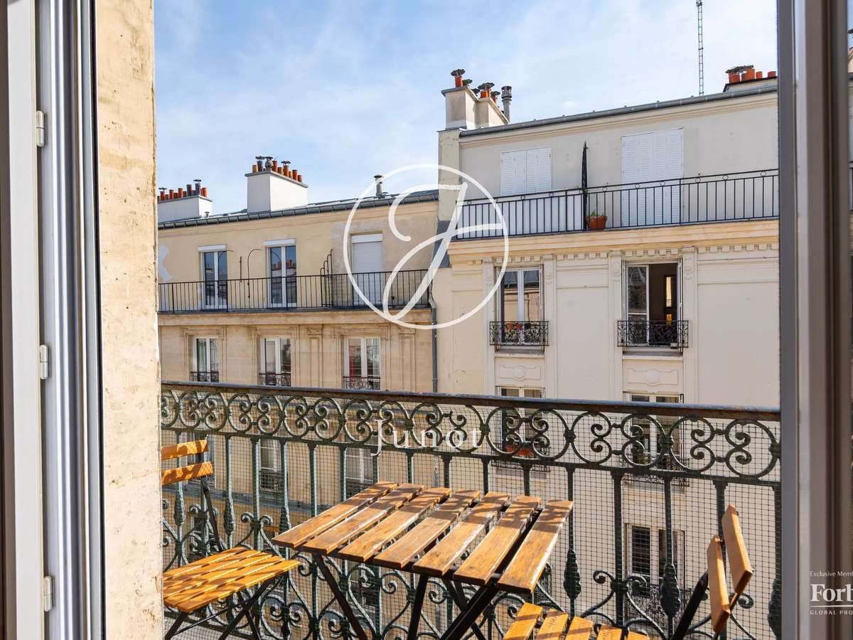 Apartment Paris 18e