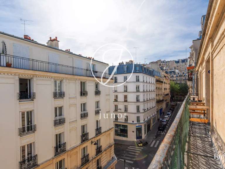 Apartment Paris 18e - 2 bedrooms - 61m²