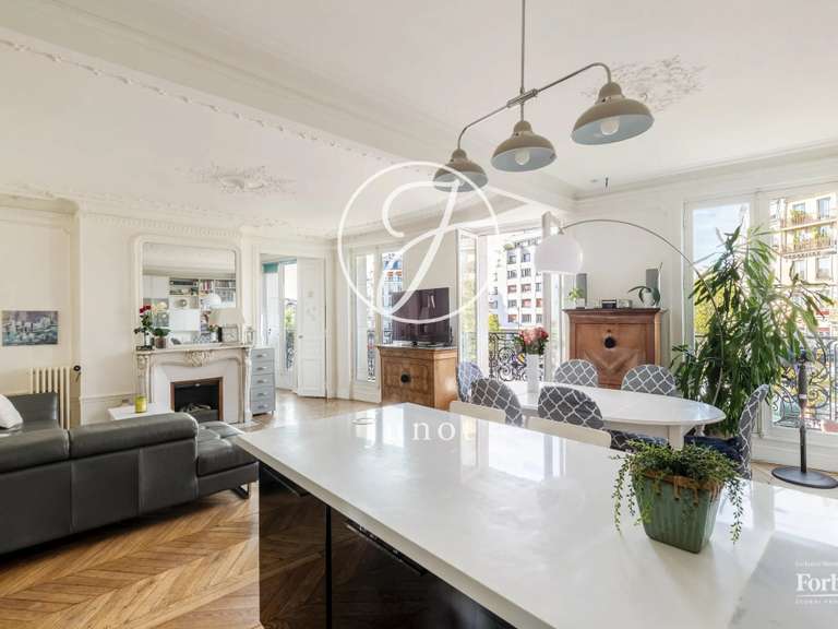 Apartment Paris 9e - 3 bedrooms - 105m²