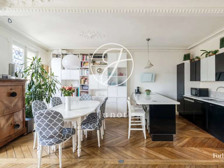 Apartment Paris 9e - 3 bedrooms - 105m²