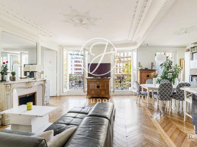 Apartment Paris 9e - 3 bedrooms - 105m²