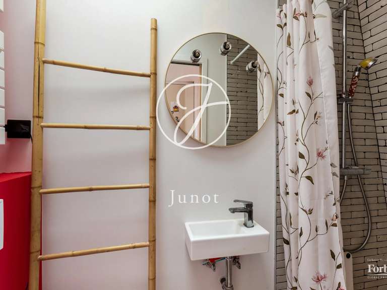 Apartment Paris 18e - 21m²