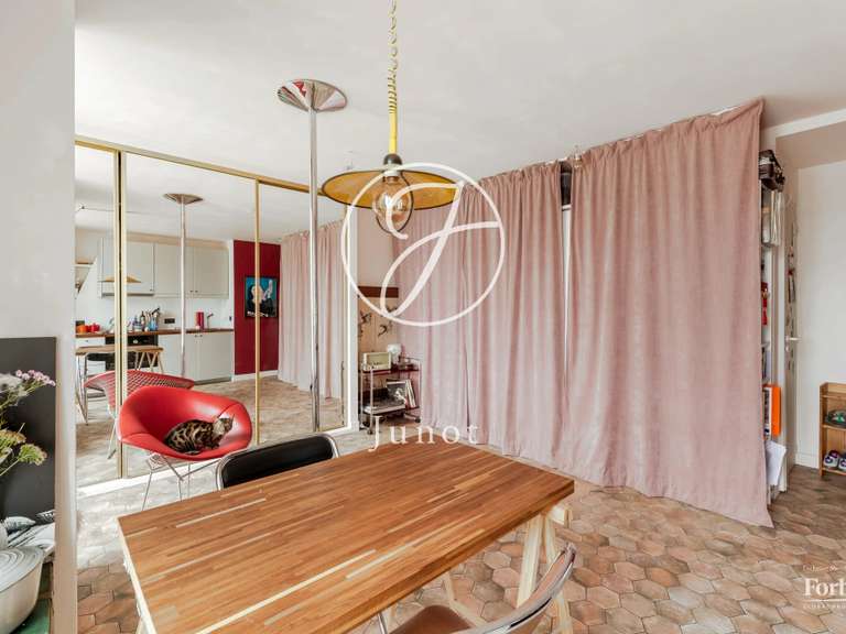 Apartment Paris 18e - 21m²