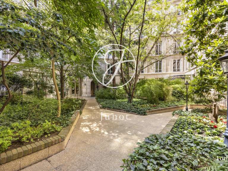 Apartment Paris 8e - 9 bedrooms - 716m²