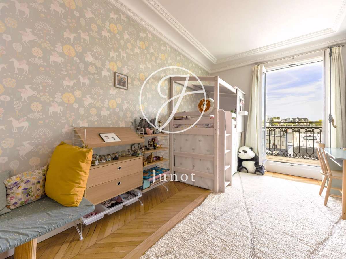 Apartment Paris 8e