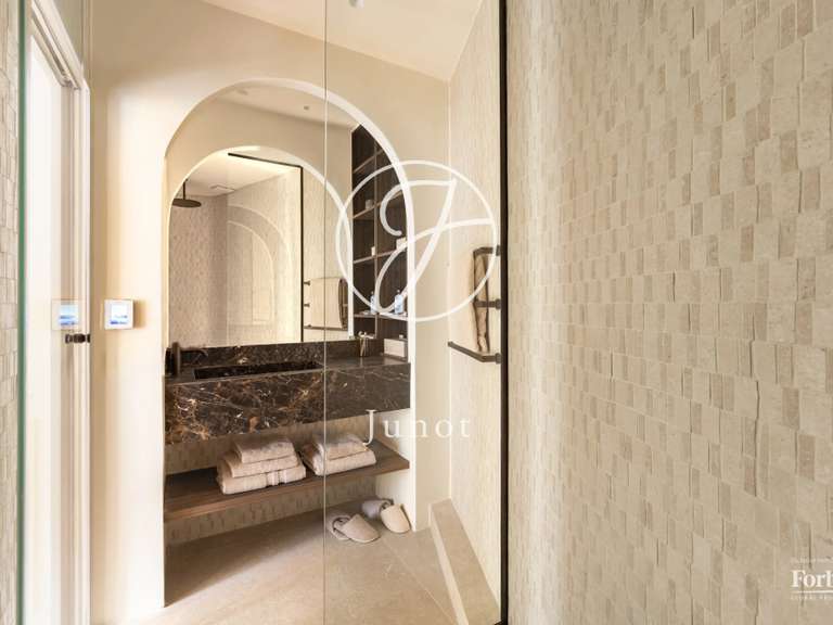 Apartment Paris 16e - 2 bedrooms - 80m²