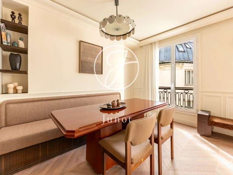 Apartment Paris 16e - 2 bedrooms - 80m²