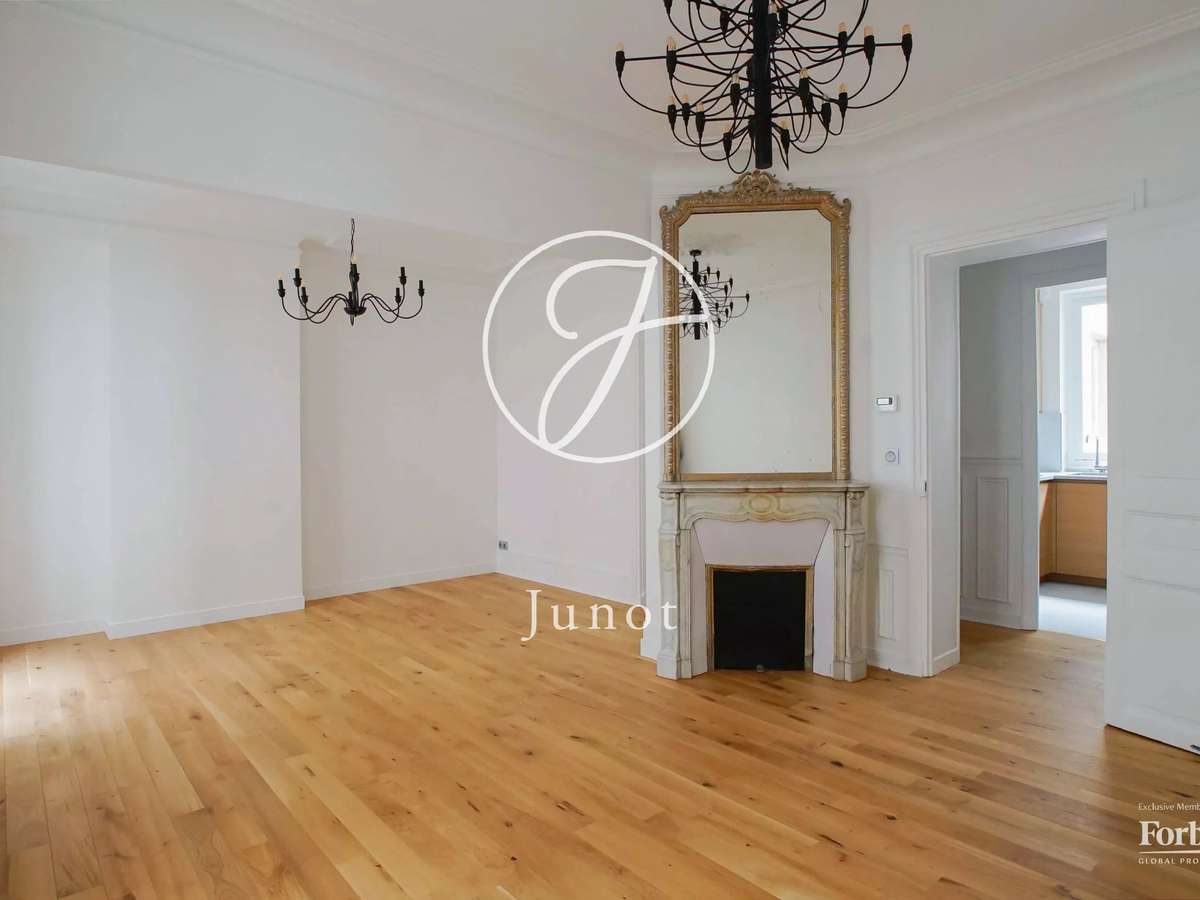 Appartement Paris 7e