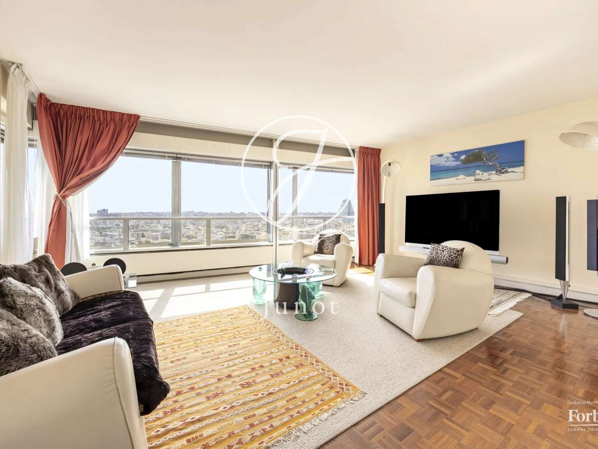 Apartment Paris 15e