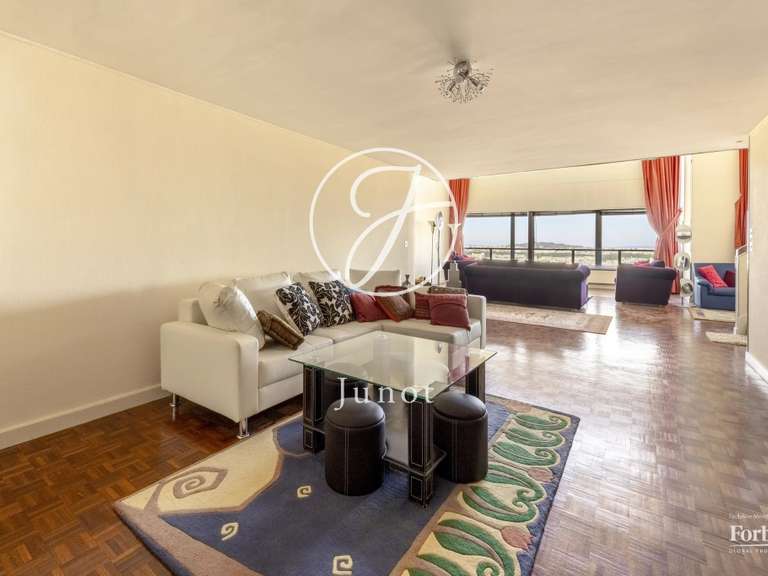 Appartement Paris 15e - 4 chambres - 331m²