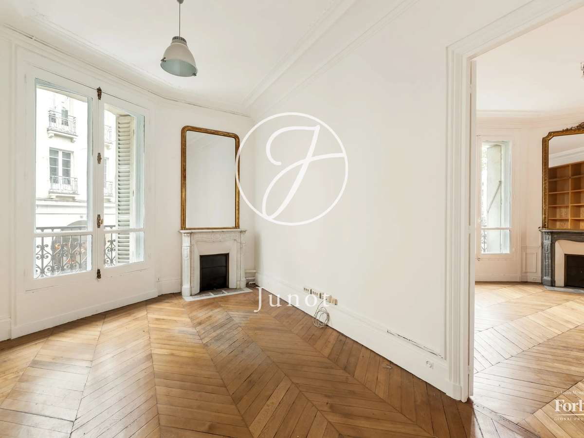 Apartment Paris 6e
