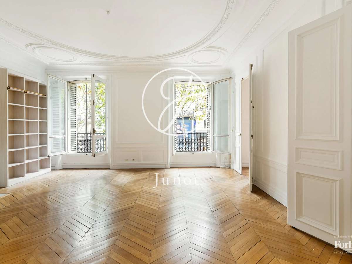 Apartment Paris 6e