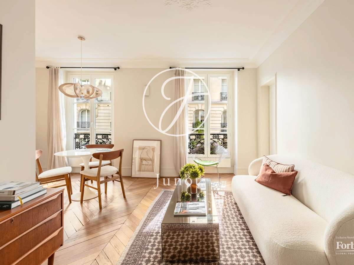 Apartment Paris 7e