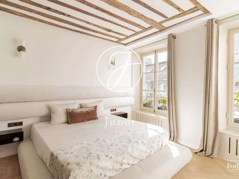 Appartement Paris 6e - 2 chambres - 106m²