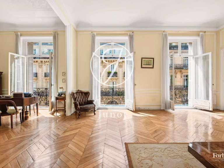 Appartement Paris 17e - 3 chambres - 185m²