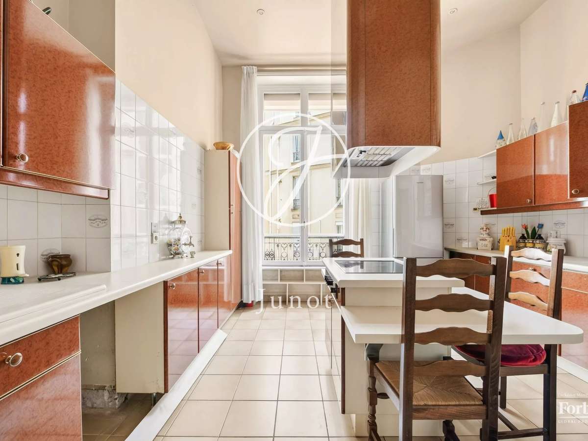 Apartment Paris 17e