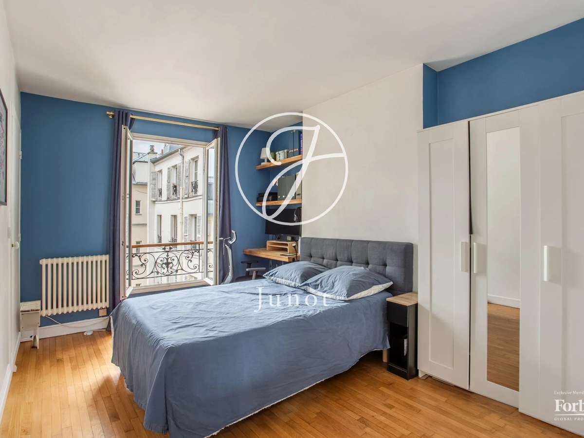 Apartment Paris 17e