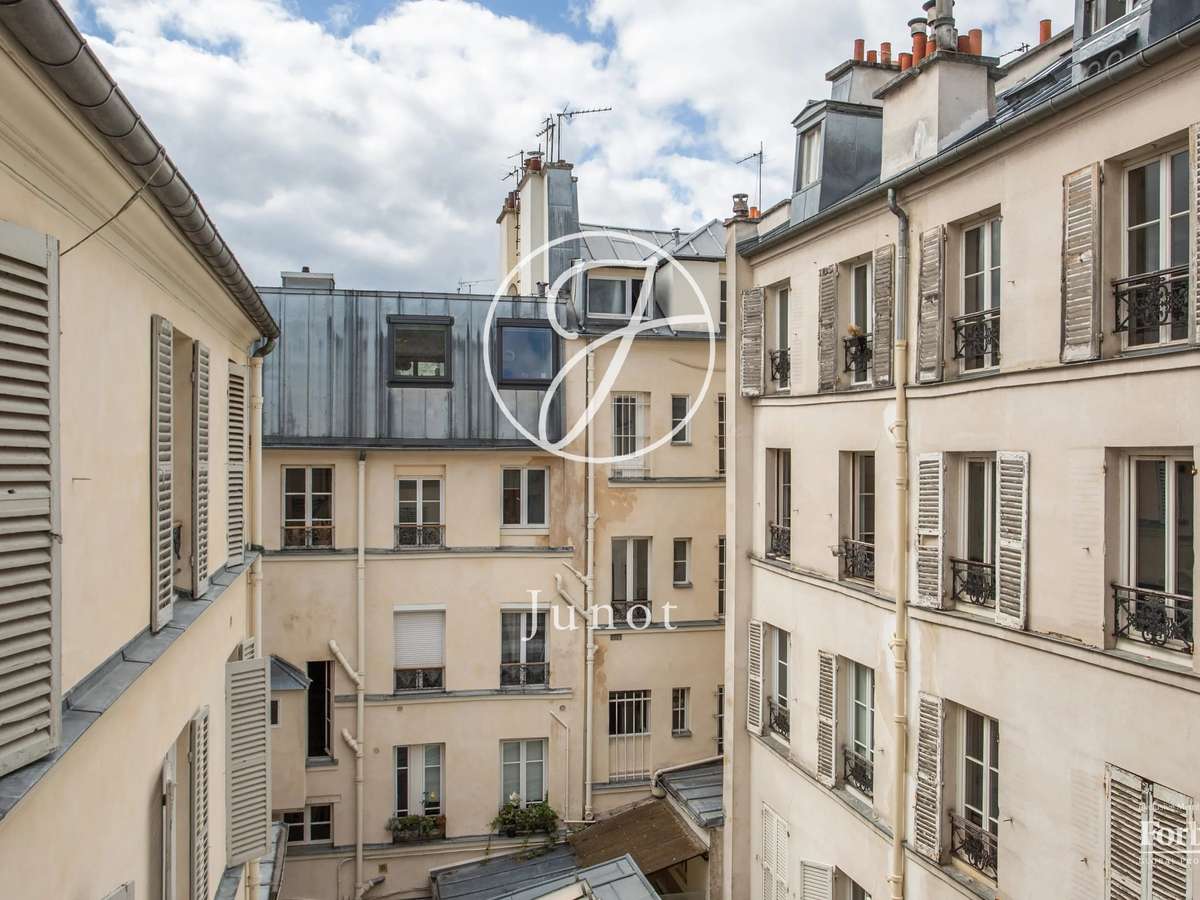 Apartment Paris 17e