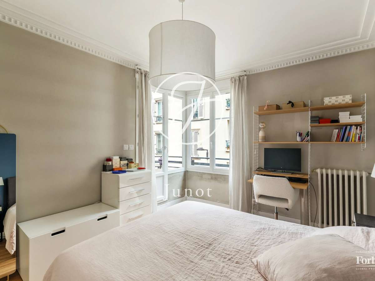 Apartment Paris 17e