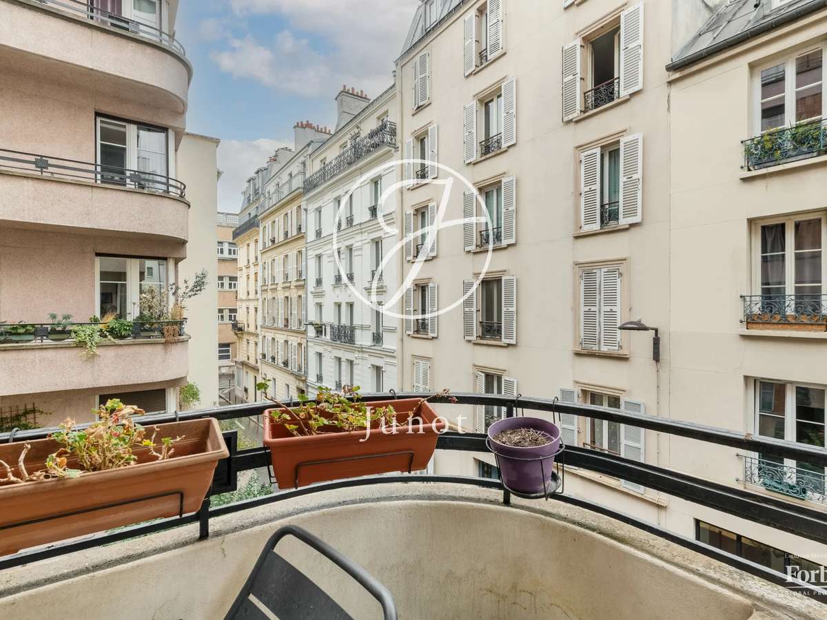 Apartment Paris 17e