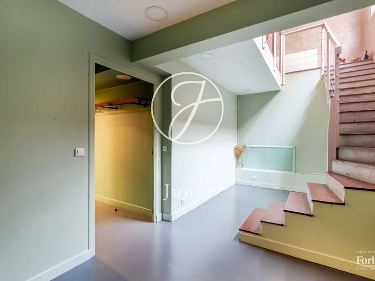 Appartement Paris 8e - 2 chambres - 58m²