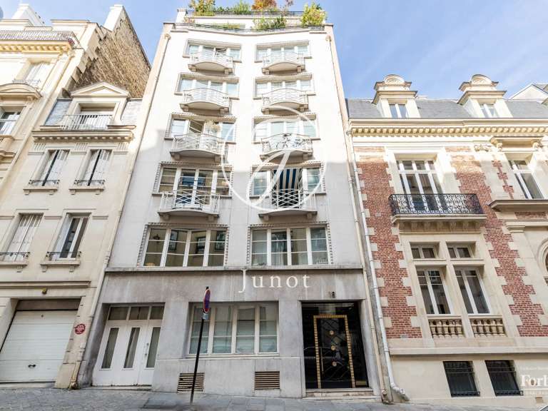 Appartement Paris 8e - 2 chambres - 58m²