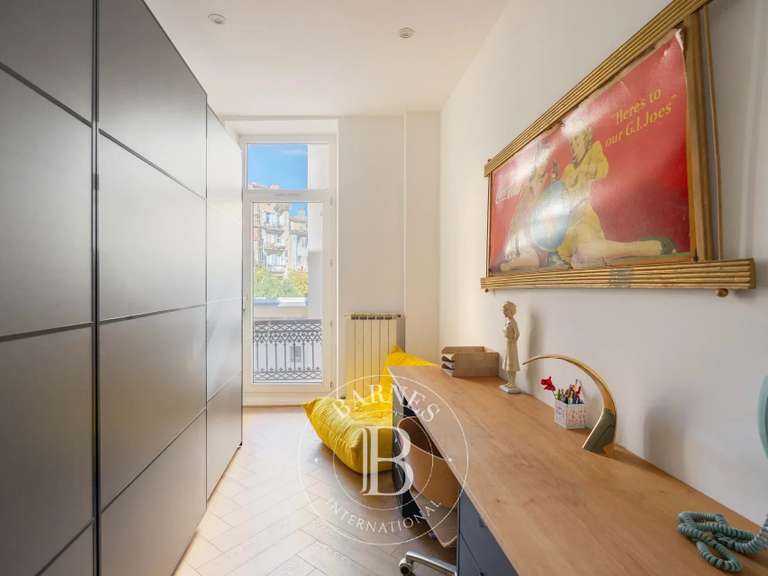 Appartement Marseille 6e - 4 chambres - 143m²