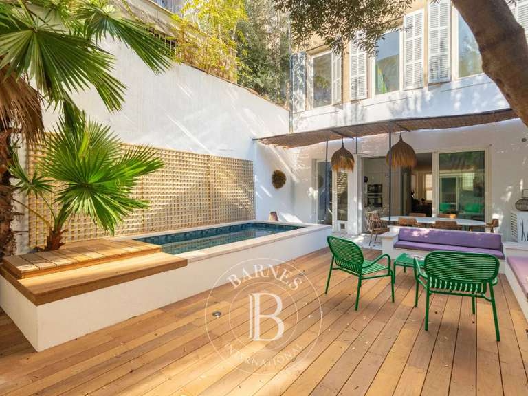 Appartement Marseille 6e - 4 chambres - 143m²