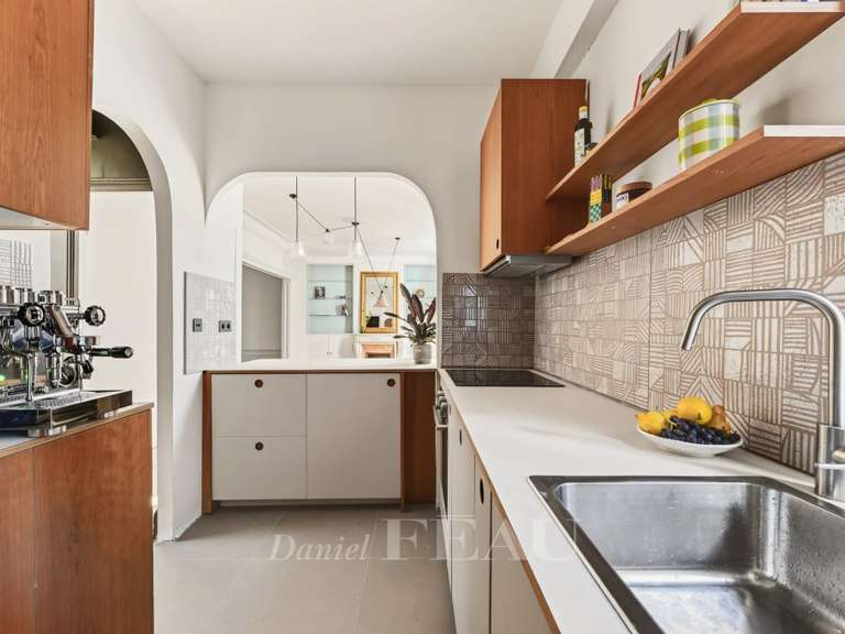 Appartement Paris 3e - 1 chambre - 100m²