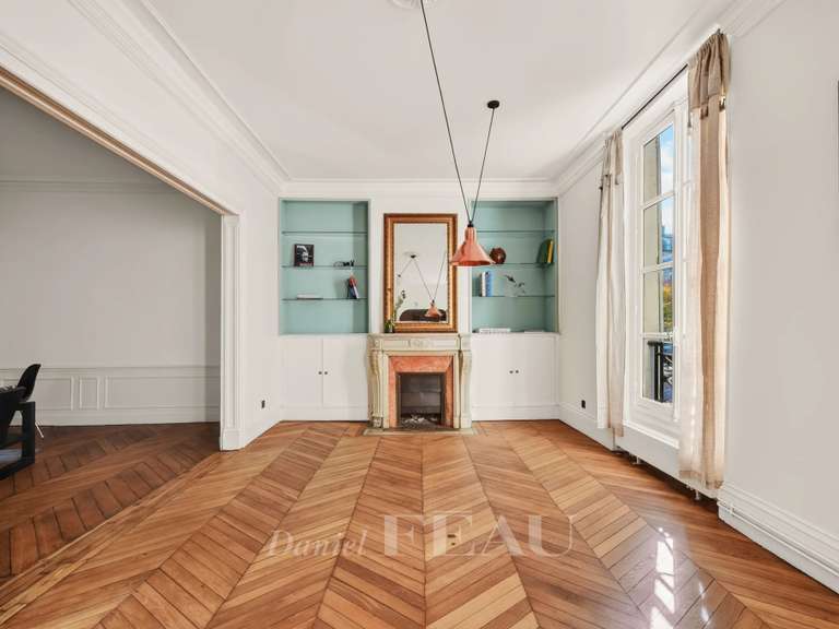 Appartement Paris 3e - 1 chambre - 100m²