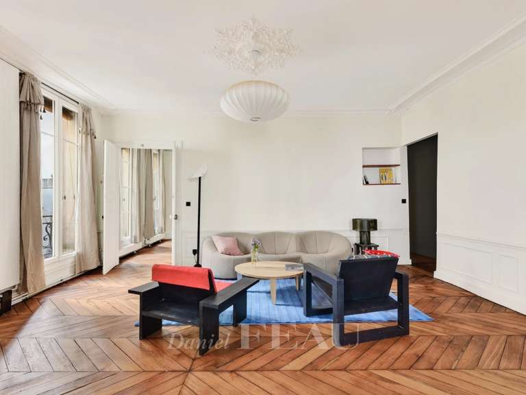Appartement Paris 3e - 1 chambre - 100m²