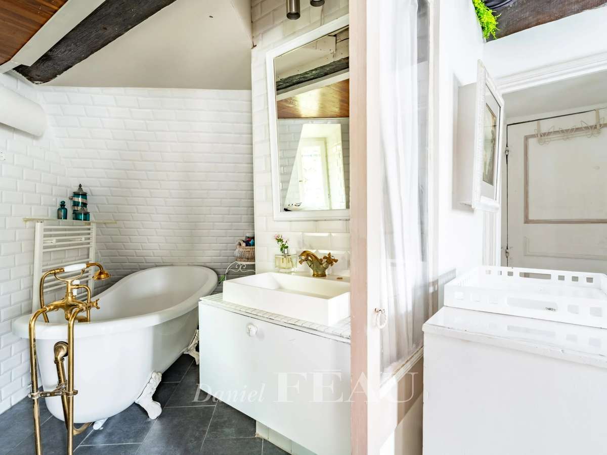 Apartment Paris 6e