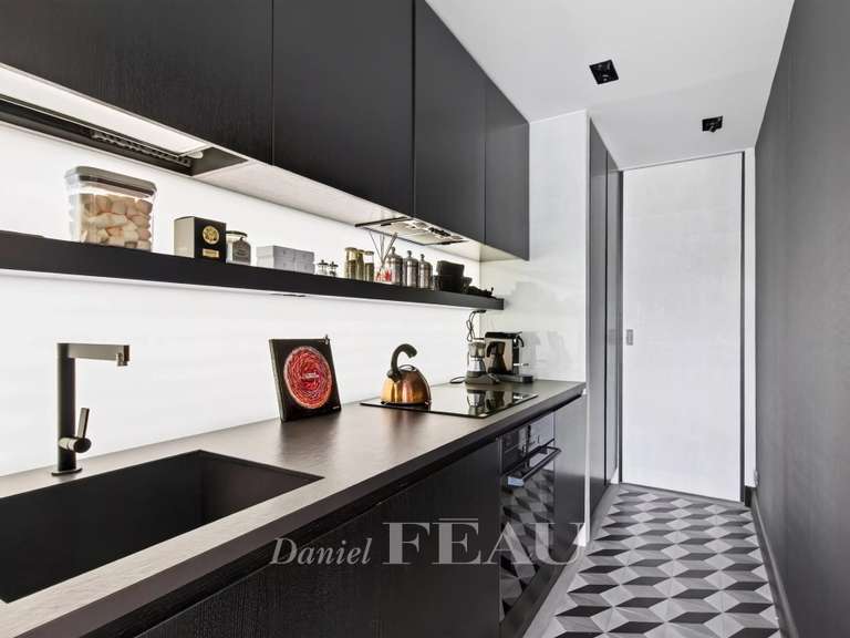 Appartement Paris 7e - 1 chambre - 67m²