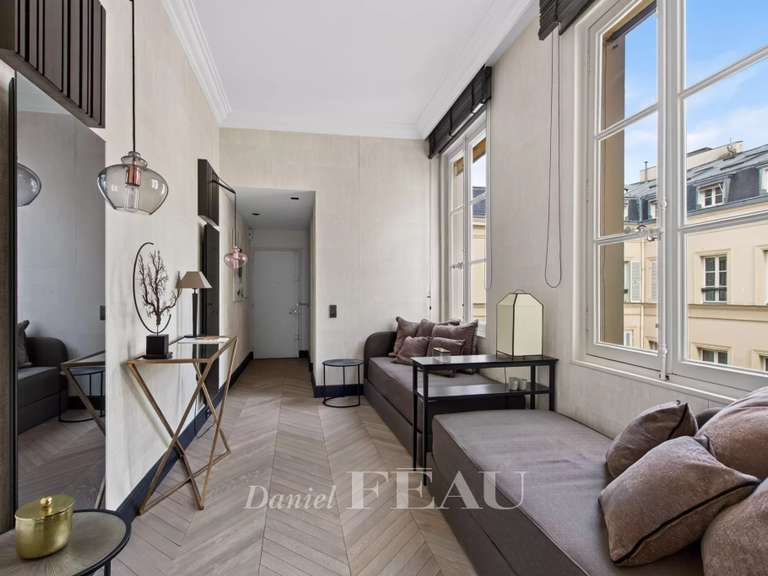 Appartement Paris 7e - 1 chambre - 67m²