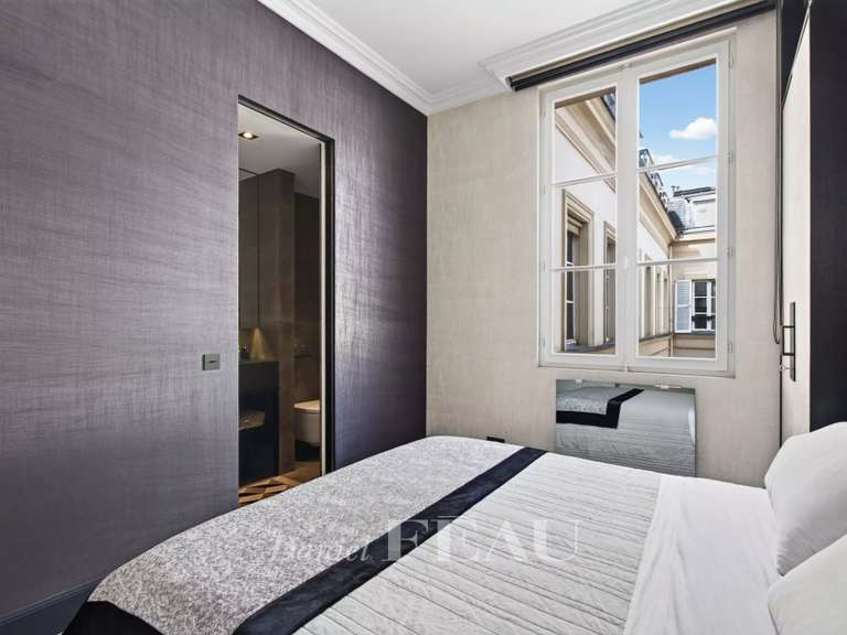 Appartement Paris 7e - 1 chambre - 67m²