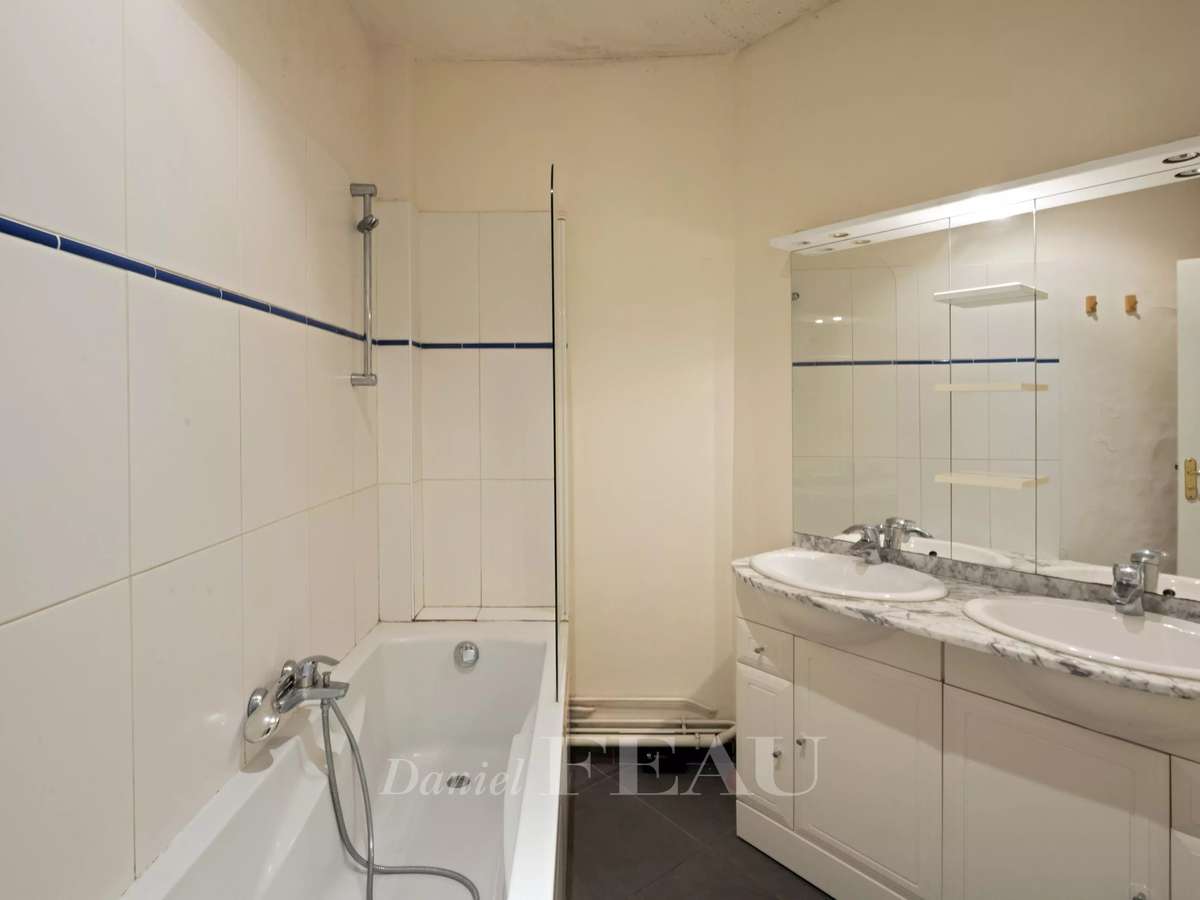 Apartment Paris 6e