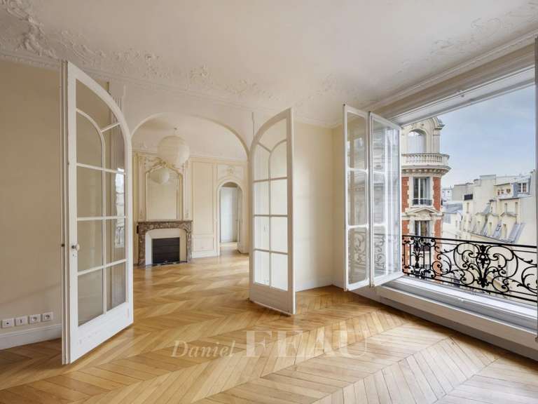 Apartment Paris 6e - 3 bedrooms - 142m²