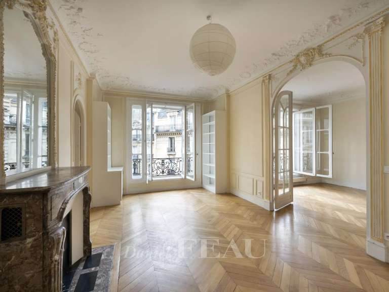Appartement Paris 6e - 3 chambres - 142m²