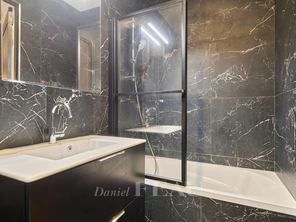 Apartment Paris 14e